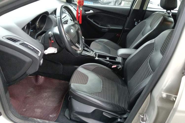 Used Ford Focus 2015 Sedan 1.6L Automatic Trend Model