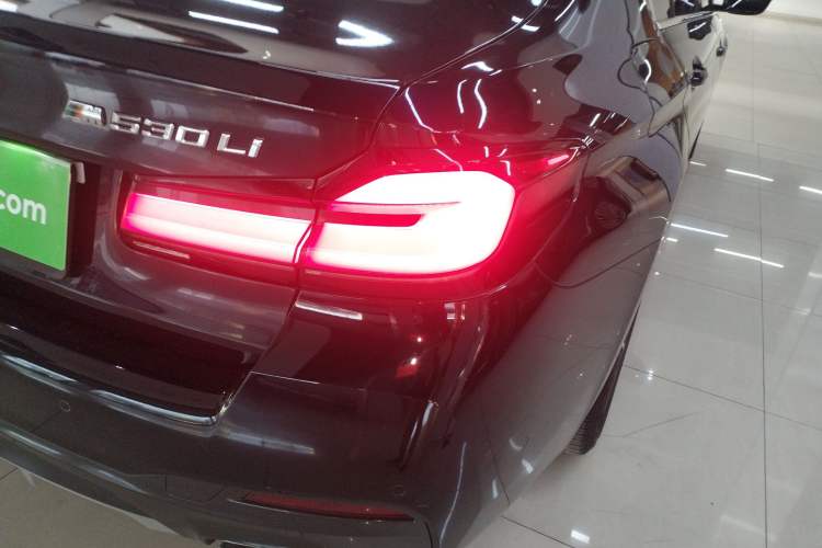 Used BMW 5 Series 2022 Restyled 530Li Leading Edition M Sport Package
