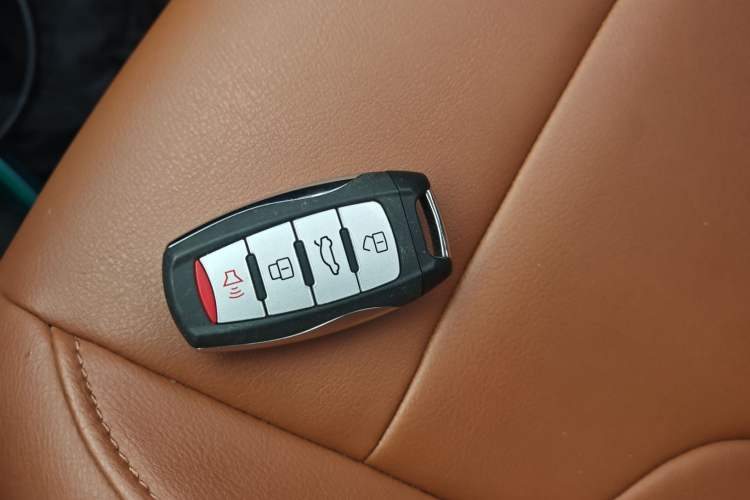 Used Haval M6 2017 1.5T Automatic Two-Wheel Drive Elite Model
