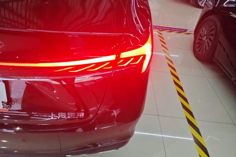 Used Buick LaCrosse 2023 28T Prestige Edition
