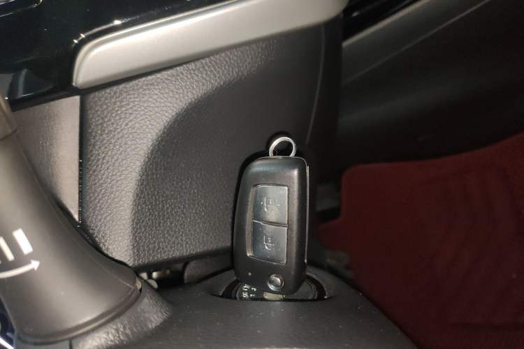 Used Nissan Tiida 2024 1.6L CVT Cool Dynamic Edition
