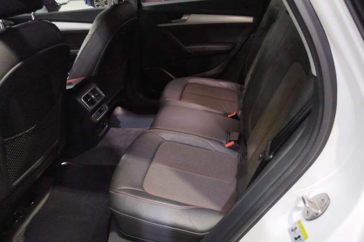 Used Audi Q5L 2018 40 TFSI Prestige Fashion Edition China VI
