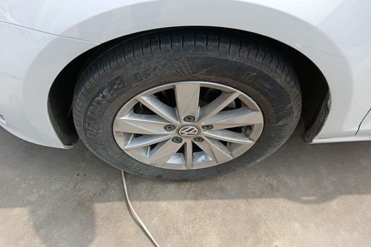 Used Volkswagen Golf 2014 1.6L Manual Fashion Edition