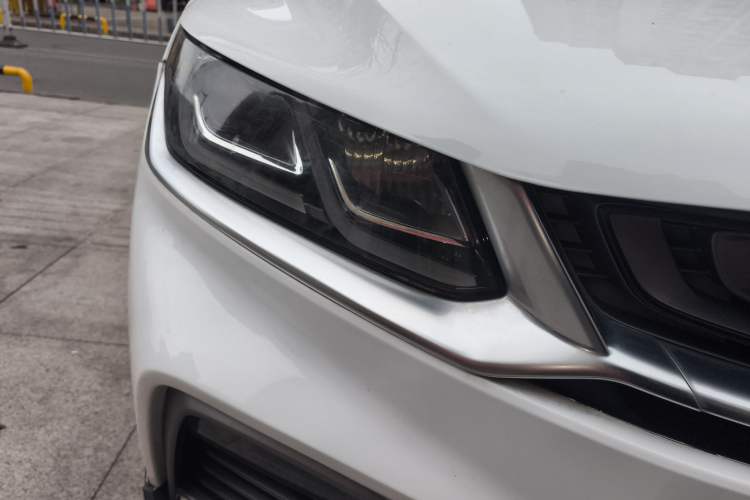 Used Geely Auto Coolray 2019 260T DCT Knight China VI Standard
