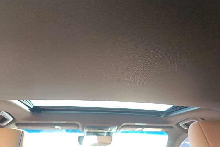 Used Lexus ES 2020 300h Premier Edition