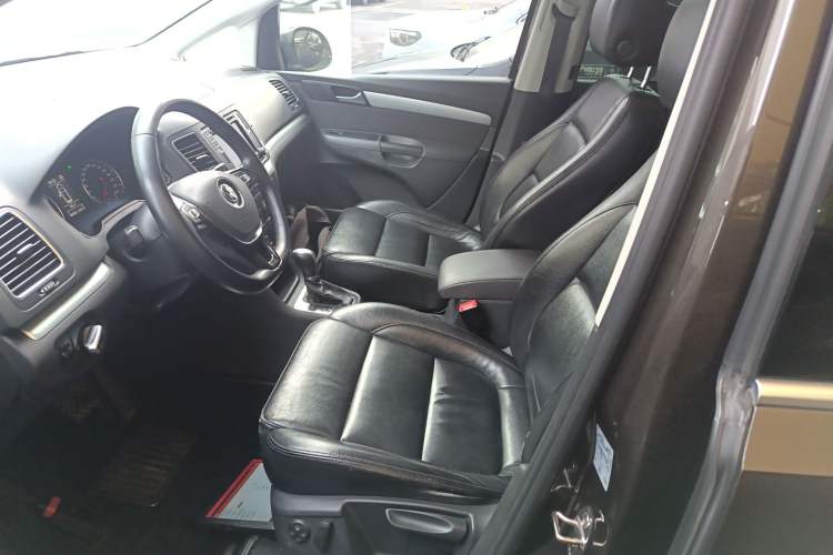 Used Volkswagen Sharan 2016 380TSI Comfort Edition 7-Seater
