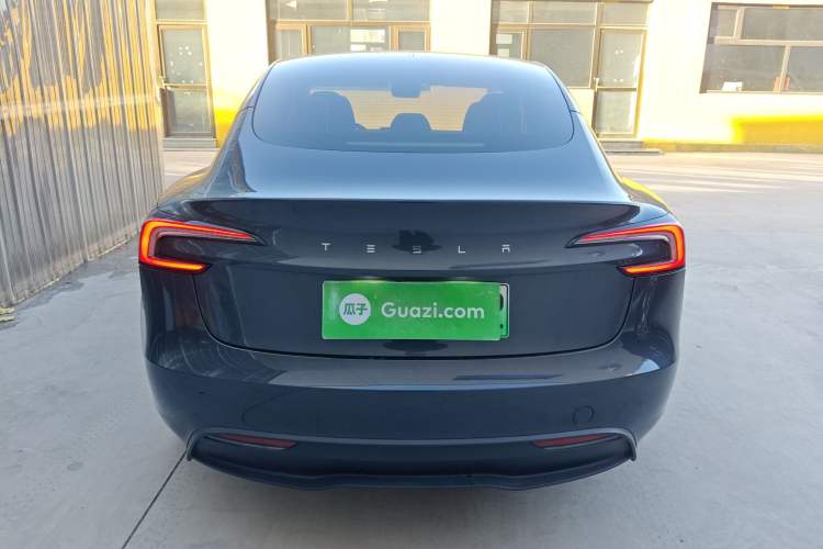 Used Tesla Model 3 2025 Rear-Wheel-Drive Version