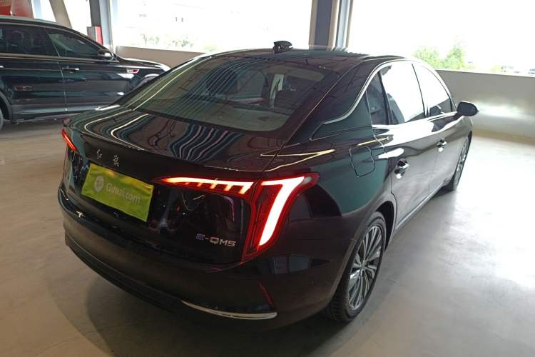 Used Hongqi E-QM5 2024 450km Range Commuter Version
