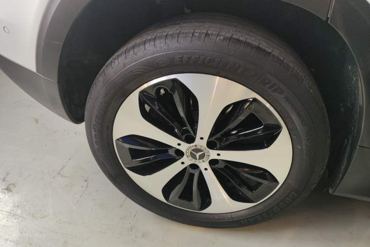 Used Mercedes-Benz GLB 2022 Updated GLB 200 Fashion Edition
