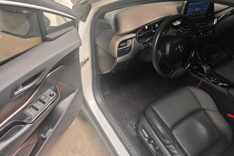 Used Toyota C-HR EV 2020 Deluxe Sunroof Edition
