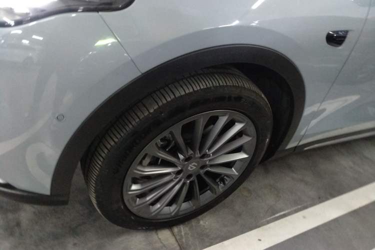 Used Leapmotor C11 2024 Range-Extended 300 Luxury Edition
