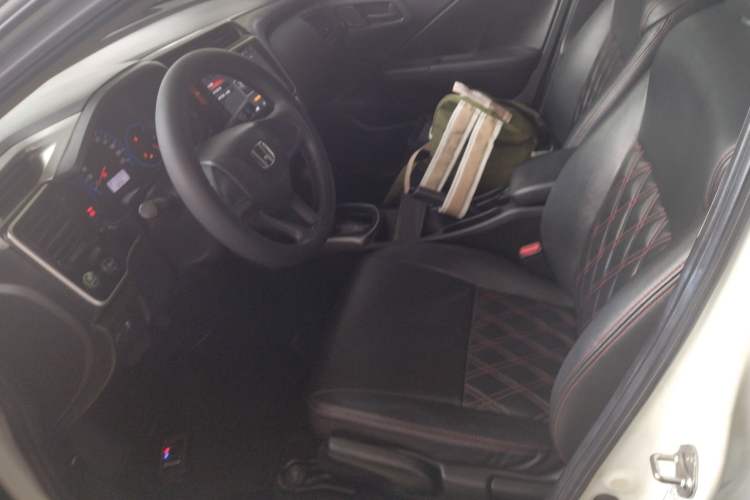 Used Honda City 2015 1.5L CVT Luxury Edition
