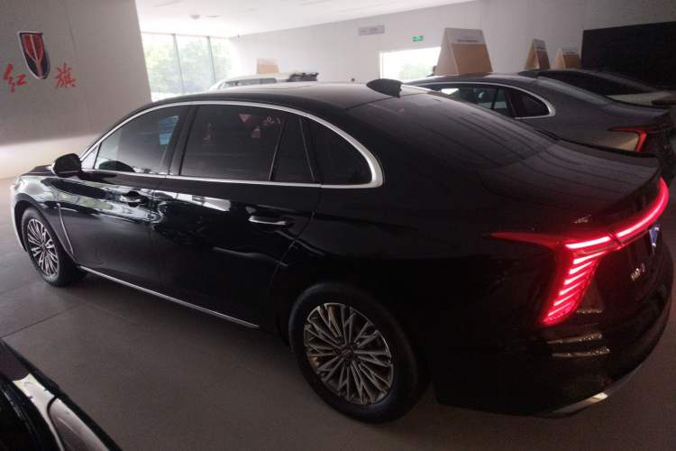Used Hongqi H5 2024 1.5T DCT Smart Connect Flagship Edition
