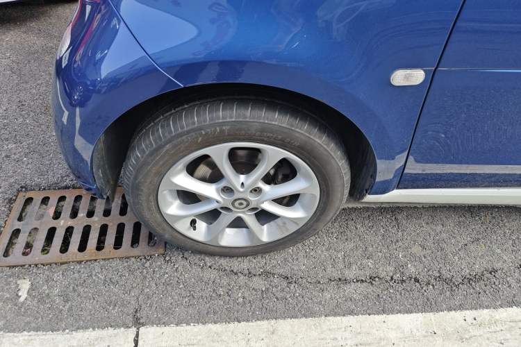 Used  fortwo 2018 1.0L 52kW Hardtop Dynamic Version China V
