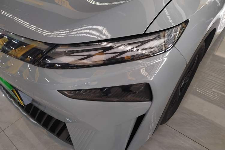 Used Venucia VX6 2024 520 Travel Edition
