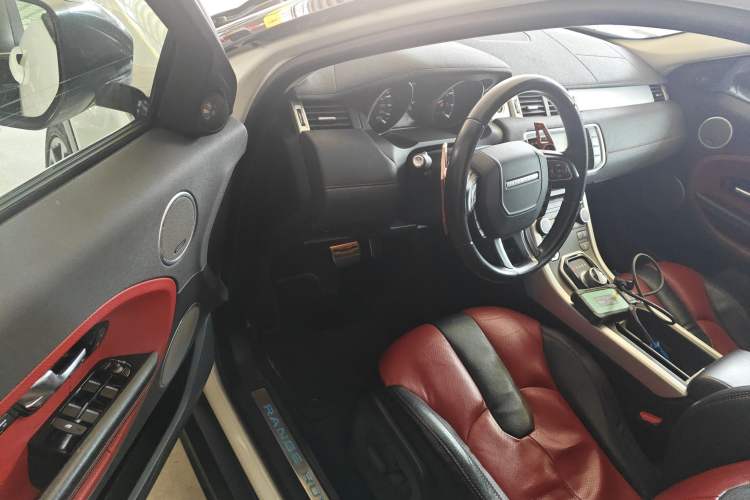 Used Land Rover Range Rover Evoque 2014 2.0T 5-Door Ignite Edition
