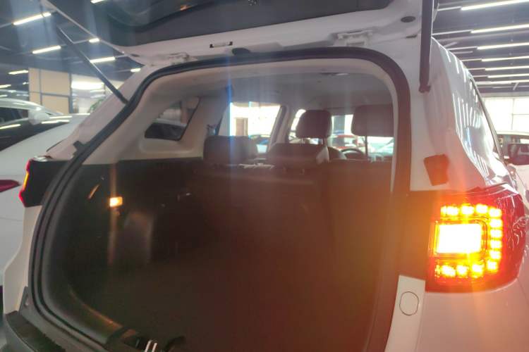 Used Changan CS75 2016 2.0L Manual Comfort Version China V Standard
