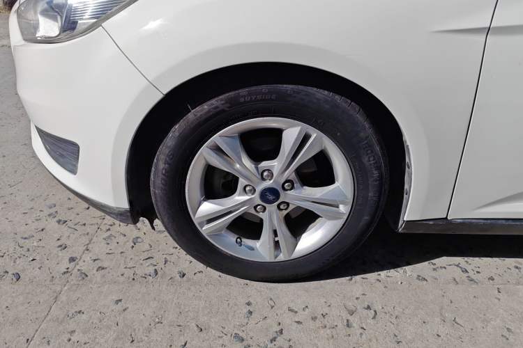 Used Ford Focus 2018 Hatchback Classic 1.6L Automatic Comfort Plus SmartDrive Edition
