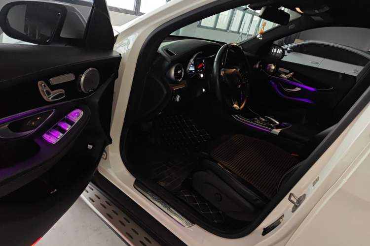 Used Mercedes-Benz GLC 2016 GLC 260 4MATIC Dynamic Edition
