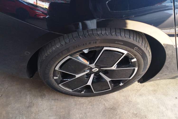 Used  SU7 2024 Rear-Drive Long-Range Intelligent Driving Version