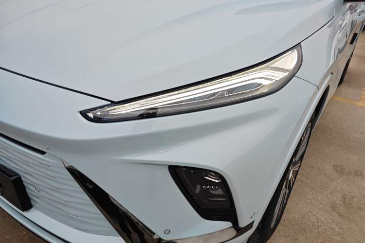 Used Buick E5 2023 Premium Long-Range Version
