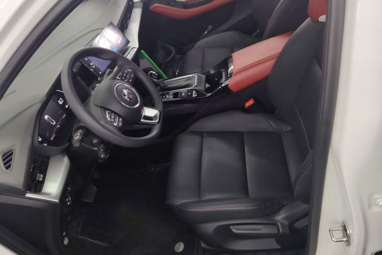 Used MG 5 2023 180 DVVT CVT Luxury Edition
