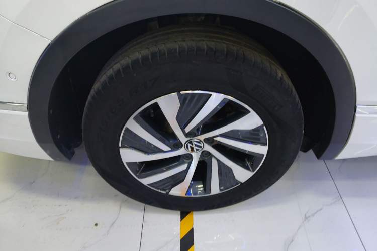 Used Volkswagen Tiguan L New Energy 2022 430 PHEV Plug-in Hybrid Prestige Edition
