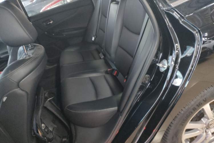 Used Honda Spirior 2017 2.0L Classic Edition
