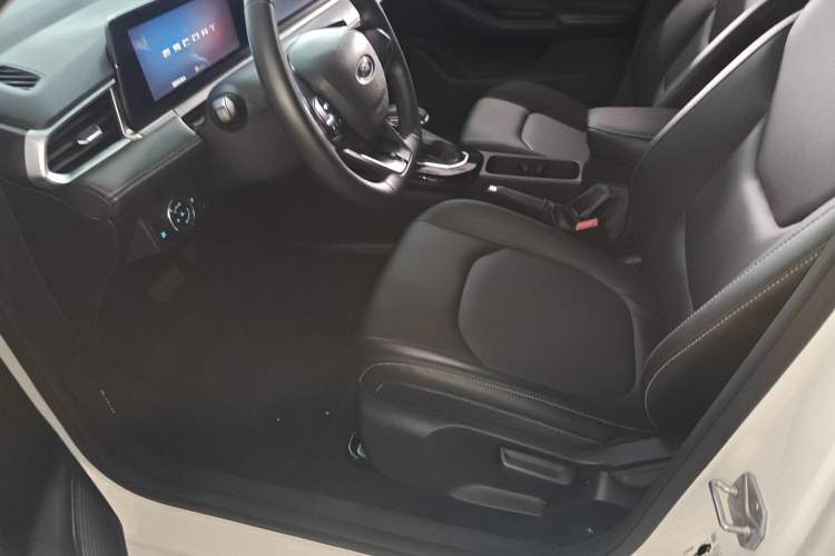 Used Ford Escort 2021 1.5L Automatic Diamond Edition
