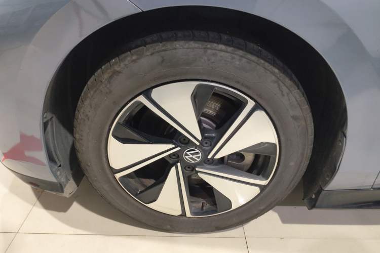 Used Volkswagen ID.7 VIZZION 2024 AIR model
