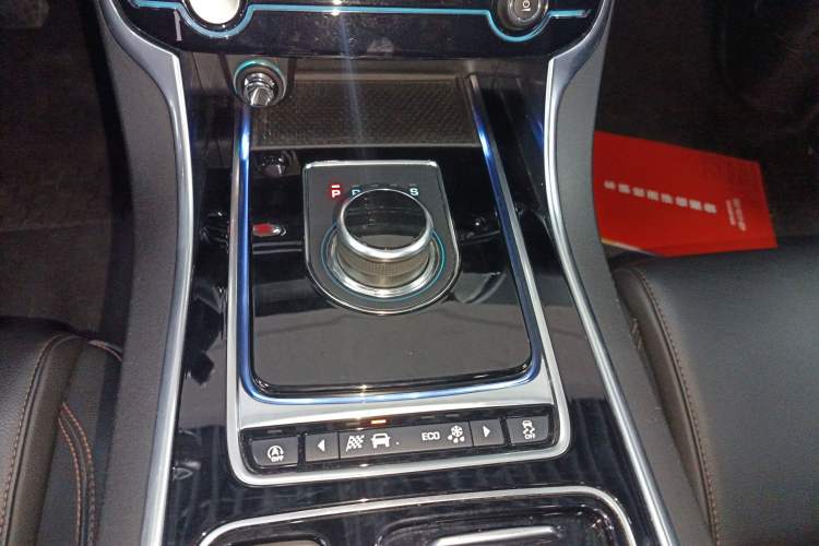 Used Jaguar XEL 2019 2.0T 200 PS Deluxe Edition