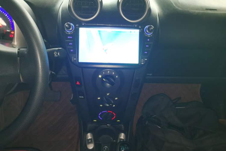 Used BYD F0 2015 1.0L AMT Joyful Cool Model
