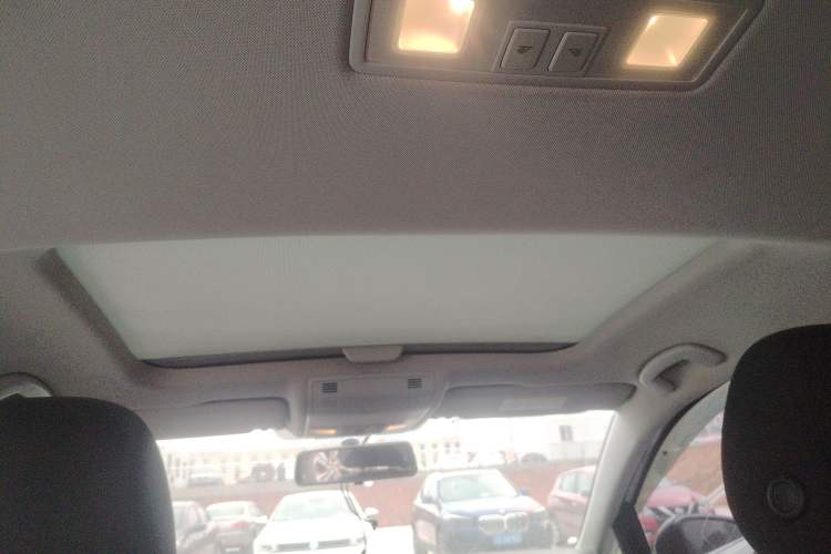 Used Volkswagen Golf 2017 230TSI Automatic Comfort Edition – Celebrating Milestone of One Million Units