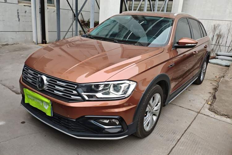 Used Volkswagen C-TREK 2018 1.5L Automatic Comfort Model
