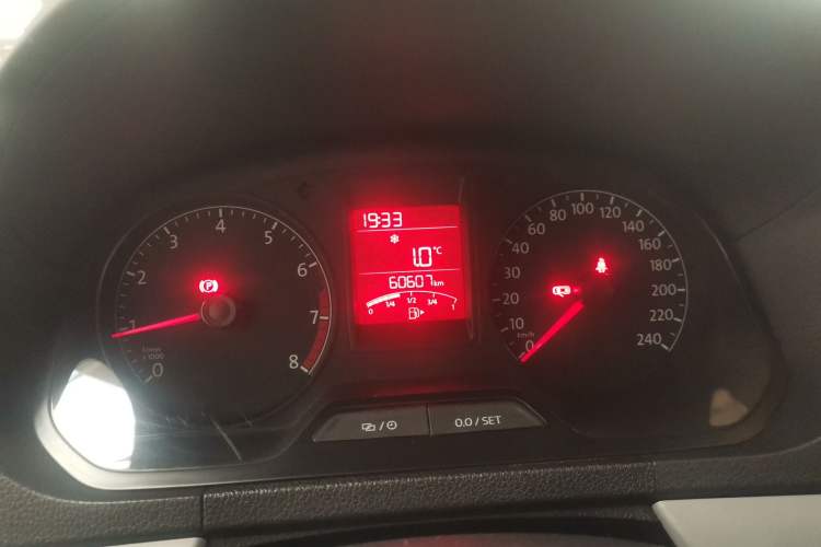 Used Volkswagen Jetta 2015 Zhuihui Edition 1.6L Manual Comfort Model
