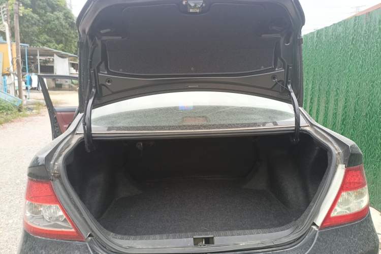 Used BYD F3 2012 Energy-Saving Edition 1.5L Manual Comfort Model
