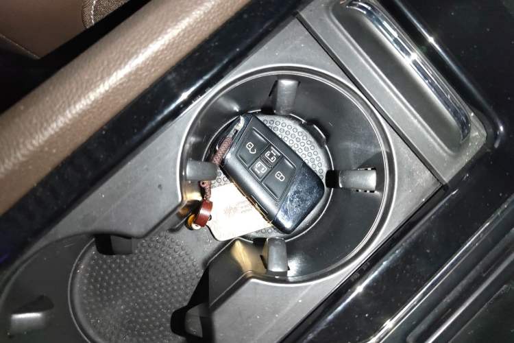 Used Volkswagen Viloran 2020 380TSI Prestige Edition
