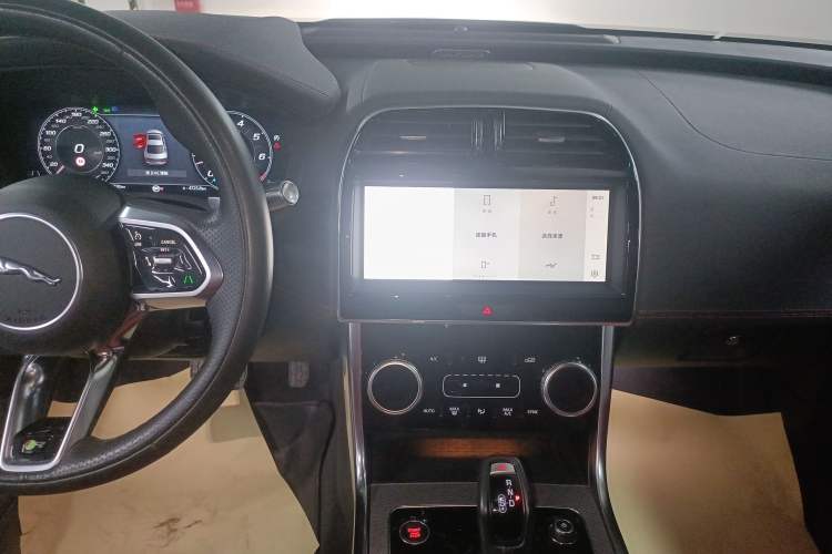 Used Jaguar XEL 2022 2.0T 250 PS R-DYNAMIC S Advanced Sport Edition
