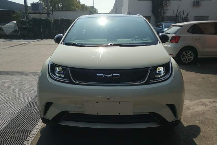 Used BYD Dolphin 2021 405 km Fashion Edition