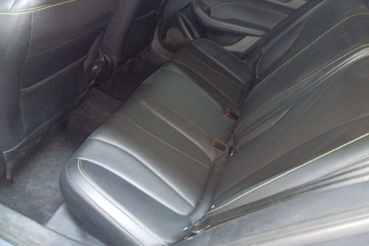 Used Roewe i5 2021 Revised Version 1.5L CVT Diamond Edition
