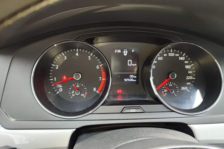 Used Volkswagen Lamando 2015 230TSI DSG Fashion Edition
