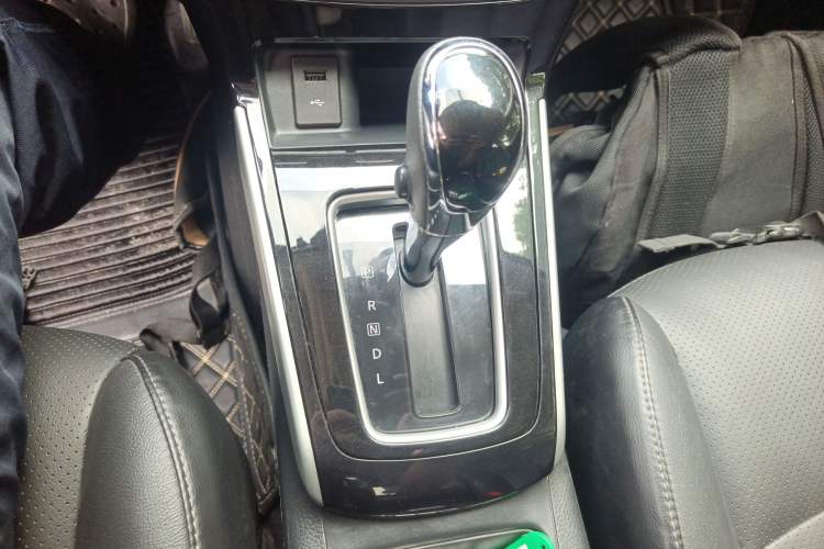 Used Nissan Sylphy 2019 1.6XV CVT Smart Connect Luxury Edition China VI Standard