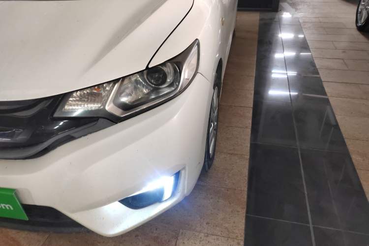 Used Honda Fit 2016 1.5L LXS CVT Comfort Sunroof Version