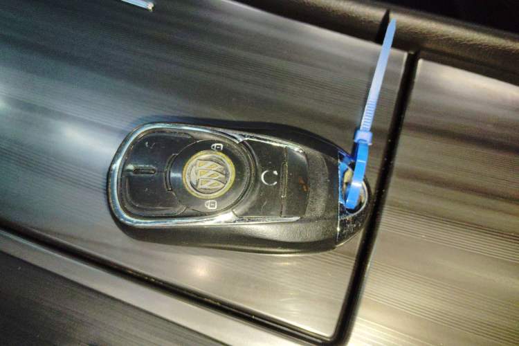 Used Buick LaCrosse 2021 552T Luxury Version
