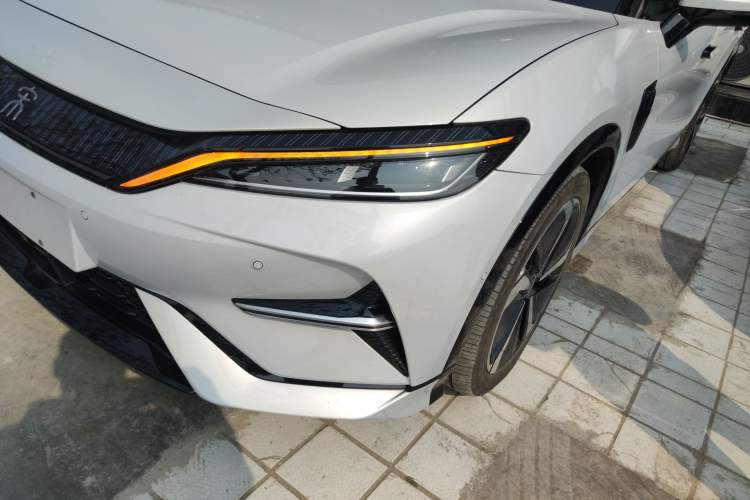 Used BYD Song L EV 2025 Intelligent Driving Version 662 km LiDAR Excellence Edition