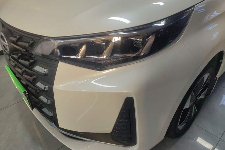 Used GAC Trumpchi M6 2021 PRO 270T DCT Luxury Edition
