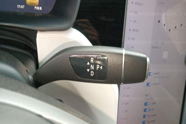 Used Tesla Model X 2019 Long-Range Version
