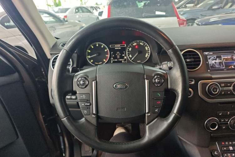 Used Land Rover Discovery 2015 3.0 SC V6 SE
