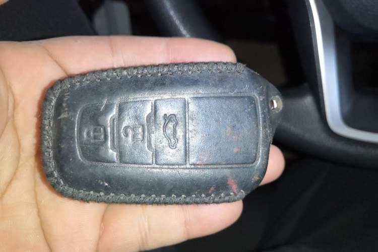 Used Toyota Corolla 2021 Dual-Motor 1.8L E-CVT Elite Edition
