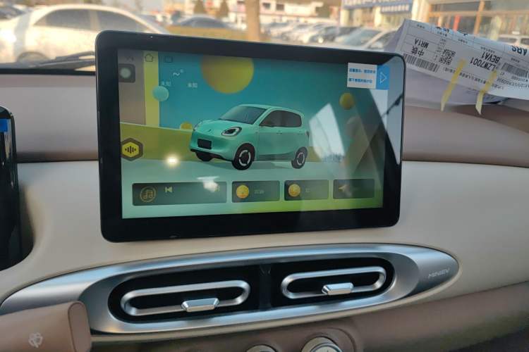 Used Wuling Hongguang MINIEV 2025 Four-Door Version Advanced Edition
